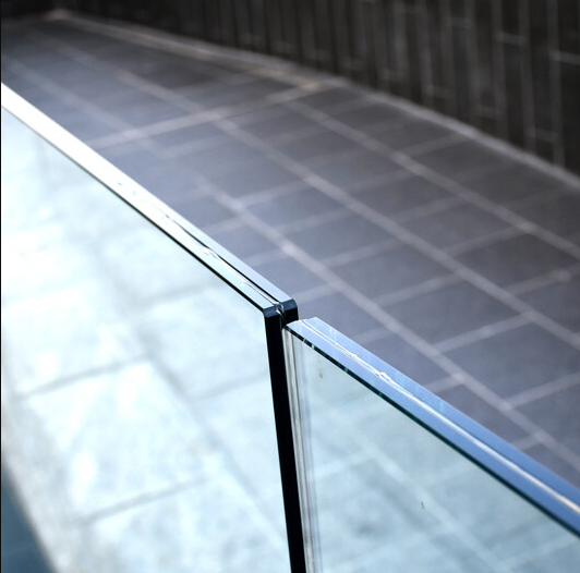 test pour norme EN 12543-4 sur verre feuilleté à Monaco et Nice